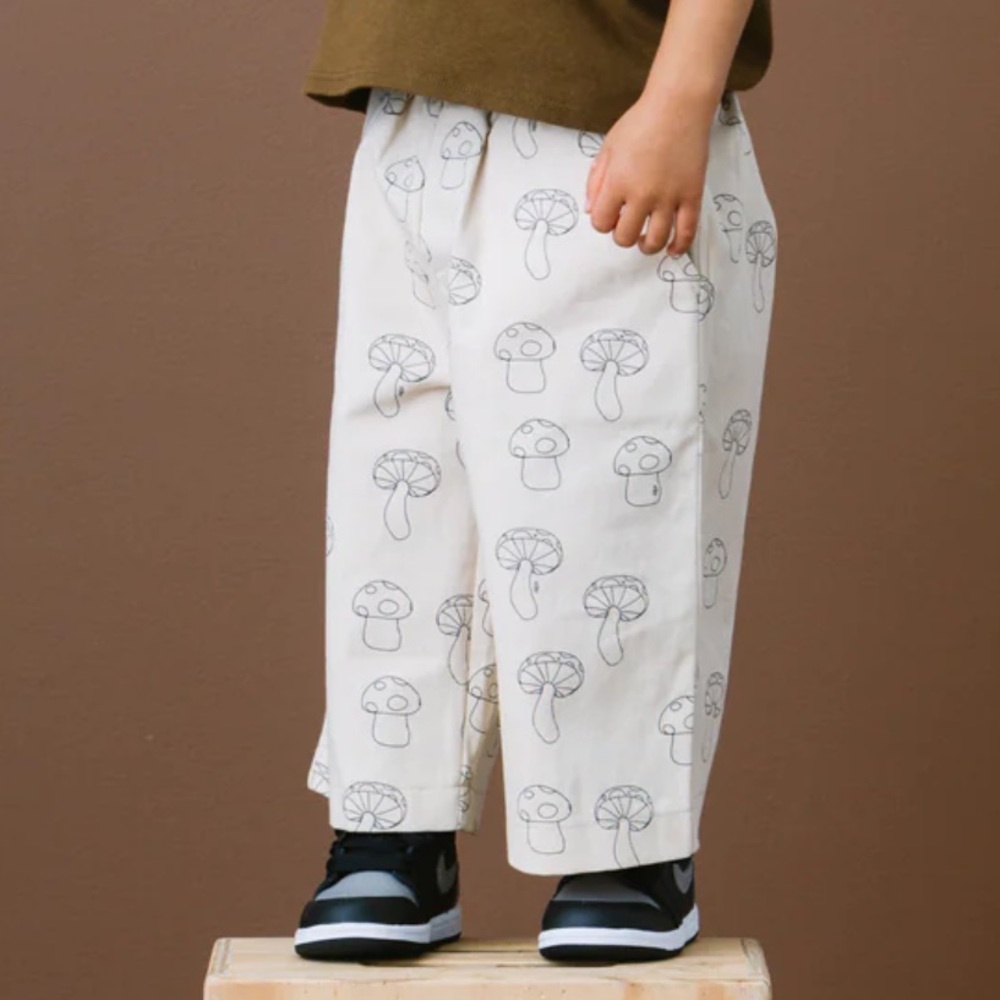 The Mushroom Utility Pant sz 4/5T